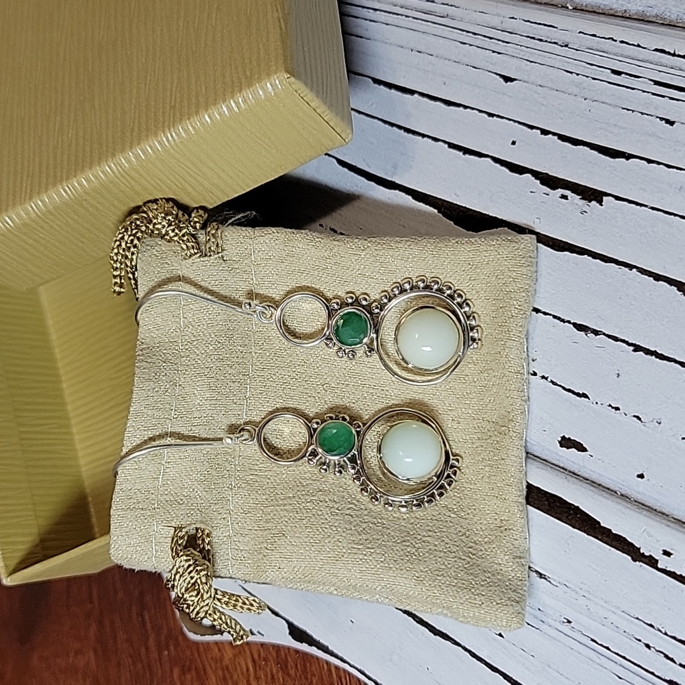 NWT Silver Drop Earrings with Green and Cream Stones